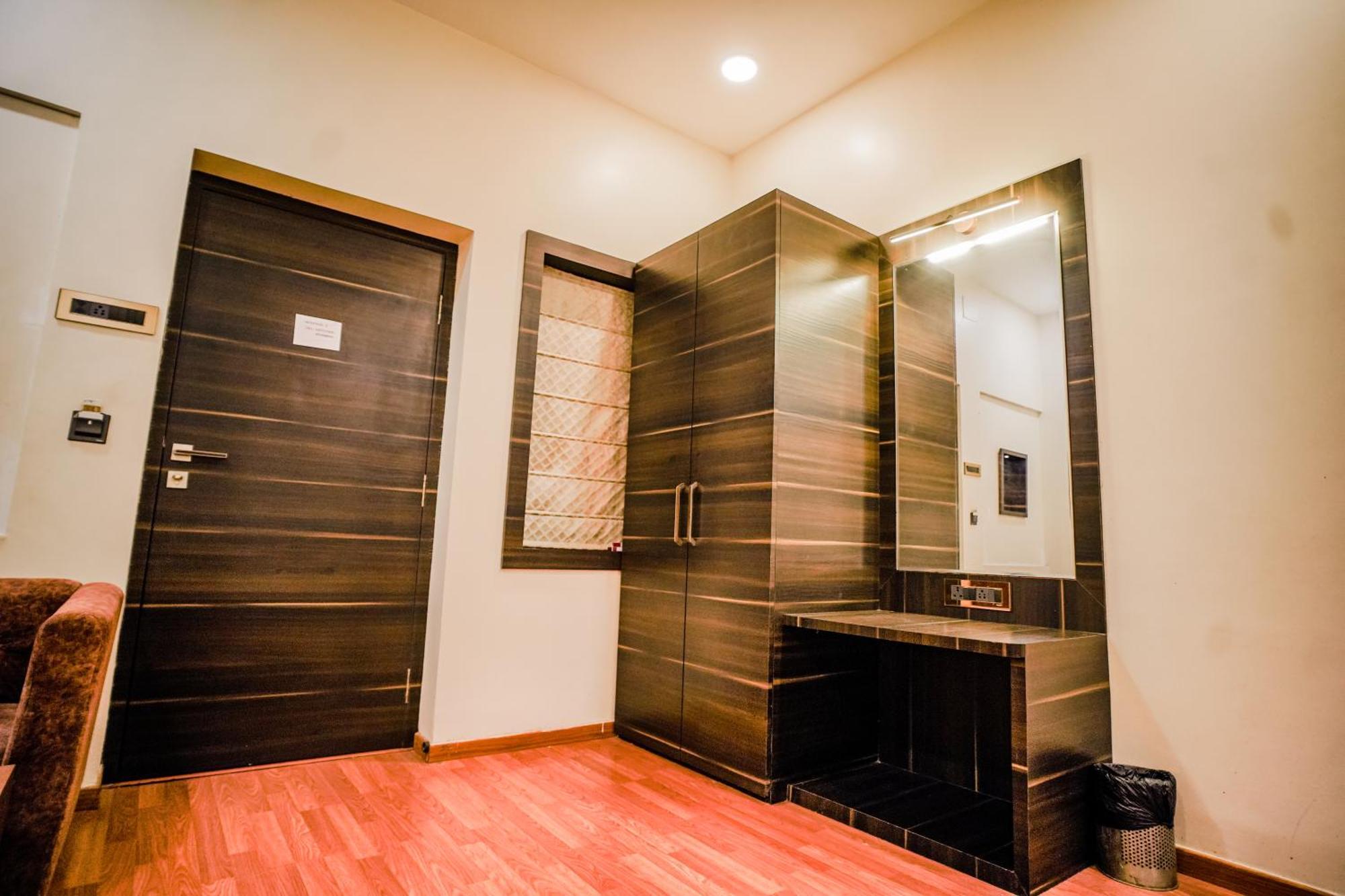 Hotel New Grand Deoghar Εξωτερικό φωτογραφία
